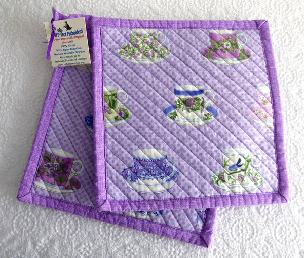 http://www.antiquesandteacups.com/cdn/shop/products/1-A5-potholder-pair-lavender-a_grande.JPG?v=1499906769