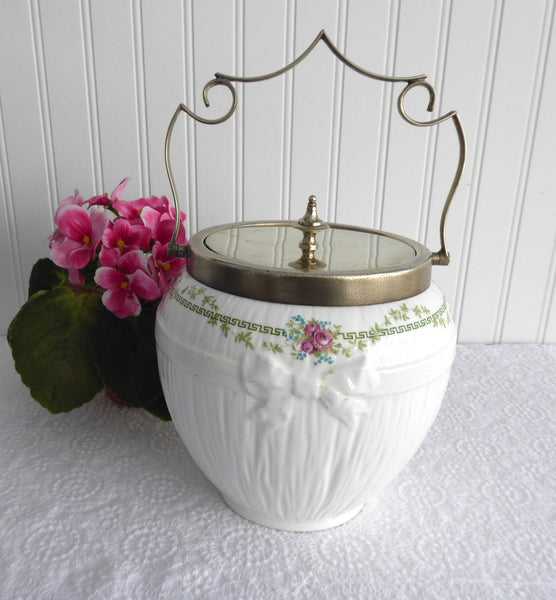 http://www.antiquesandteacups.com/cdn/shop/products/1910s-Shelley-biscuit-barrel-cookie-jar-b_grande.JPG?v=1495770853