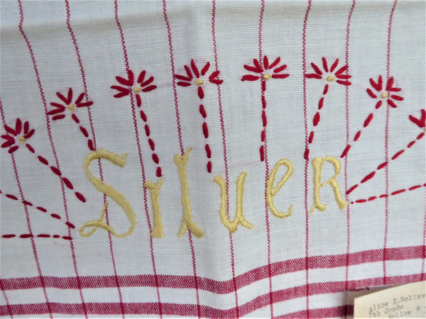 2 Muslin Embroidery Kitchen Dish Towel 1930s 1950s