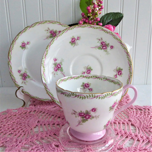 Duchess Bone China Floral Spray trio – Roundabout Antiques