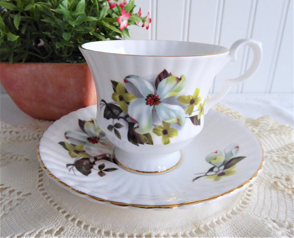 Golden Windsor bone China sugar dish deals and creamer made in England D.C. Dogwood