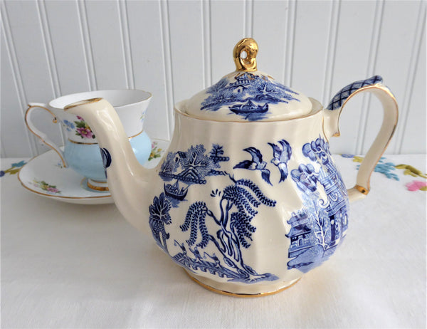 Blue willow teapot best sale