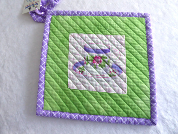 http://www.antiquesandteacups.com/cdn/shop/products/A8-purple-green-teacups-potholders-c_grande.JPG?v=1506174673