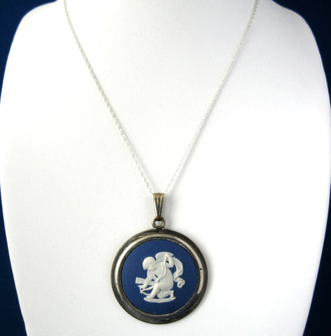 Wedgwood Jasperware Necklace Dark Blue And White Cupid Bow Silver Chain 1950s