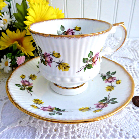 Elizabethan Fine Bone China Hand Decorated Vintage Tea Cup and