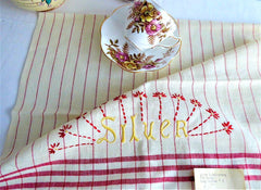 2 Muslin Embroidery Kitchen Dish Towel 1930s 1950s