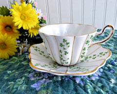 Royal Tara outlet Trellis Shamrock Large Teapot - Galway Ireland - Bone China