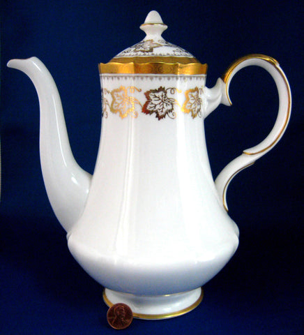 Rosarivae Mini Grip Teapot Vintage Embossed Teapot Decorative