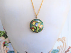 Stunning Gold 2024 Cloisonné Double Sided Round Butterfly Pendant