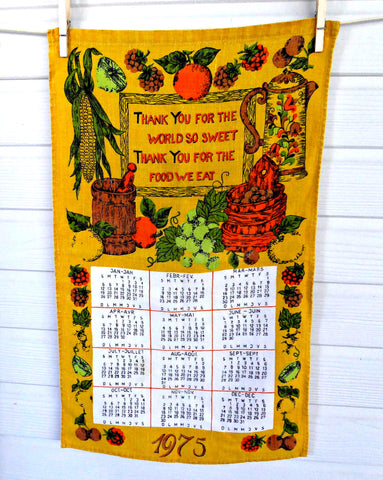 https://www.antiquesandteacups.com/cdn/shop/products/1975-retro-colors-calendar-towel-linen-a_5046288b-0694-4fc8-a96a-03a042068045_large.jpg?v=1666367805