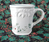 Pfaltzgraff Winterberries Sculpted Mug Tankard Vintage Holly Berries Christmas Holiday Hot Chocolate